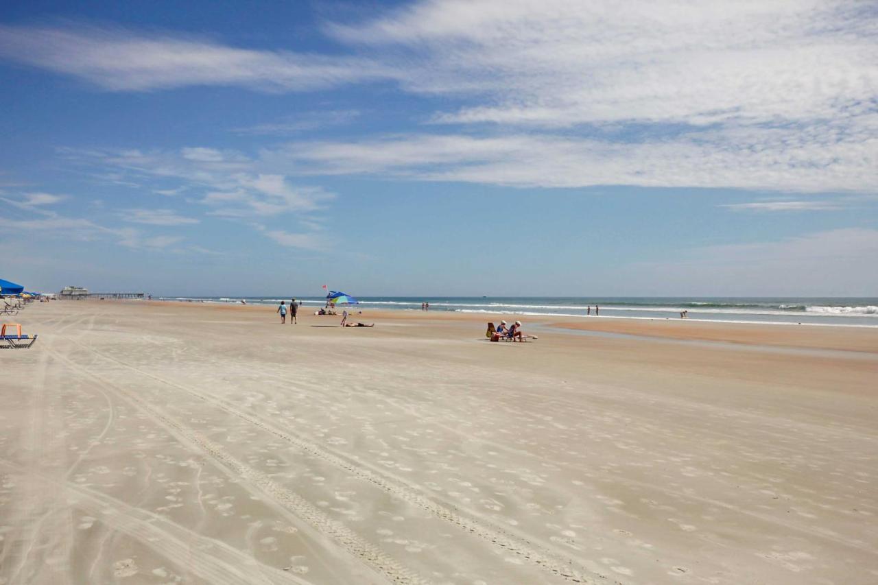 Daytona Beach Studio With Oceanfront Balcony And Pool! Bagian luar foto