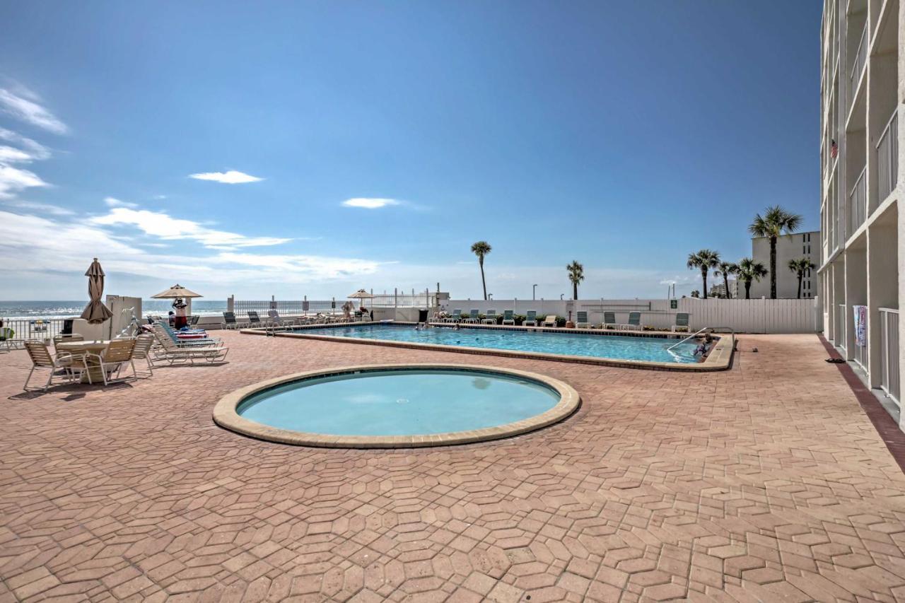 Daytona Beach Studio With Oceanfront Balcony And Pool! Bagian luar foto